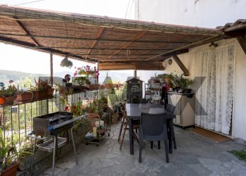 Semi-detached house Via Piane di Rosso, 22A 
 Piè di Rosso, Davagna - photo 22