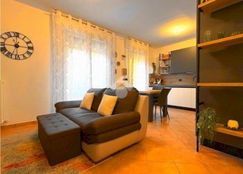 Three-room apartment Via antonio d' ormea, Budrio - photo 2