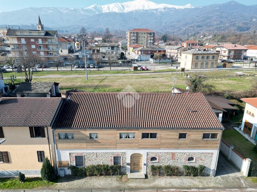 Three-room apartment Viale Rimembranza, Bagnolo Piemonte - photo 2