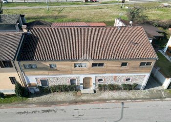 Three-room apartment Viale Rimembranza, Bagnolo Piemonte - photo 1