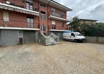 Three-room apartment Via Bagnolo, Barge - photo 1