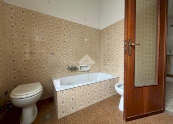 Three-room apartment Via Bagnolo, Barge - photo 8