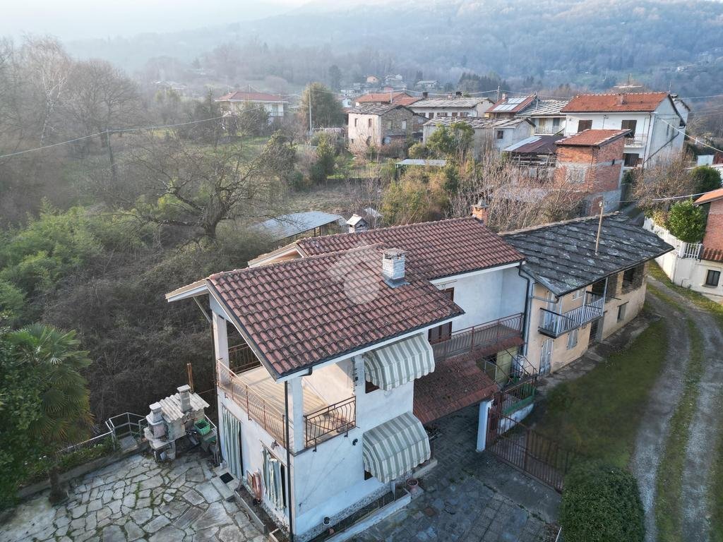 Semi-detached house Via Cave, Bagnolo Piemonte - photo 1
