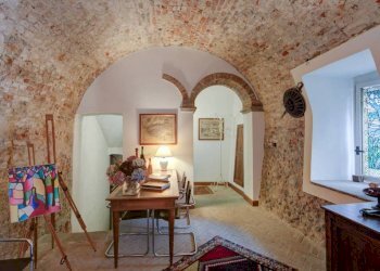 Stable - Palace Trofarello - photo 33
