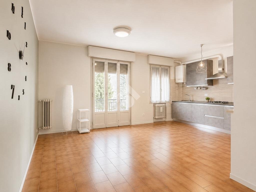 Three-room apartment Via della Repubblica, Cavriago - photo 1