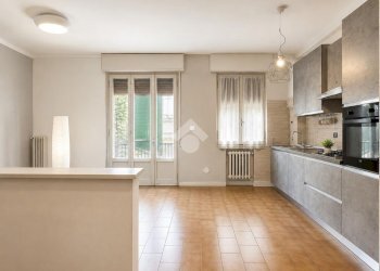 Three-room apartment Via della Repubblica, Cavriago - photo 2