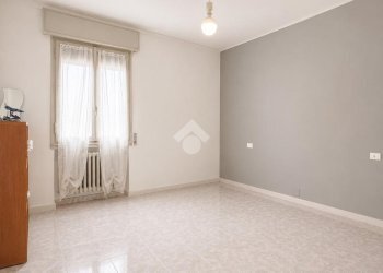 Three-room apartment Via della Repubblica, Cavriago - photo 7