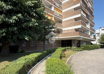 Two-room apartment Viale Finale Ligure, Riccione - photo 29
