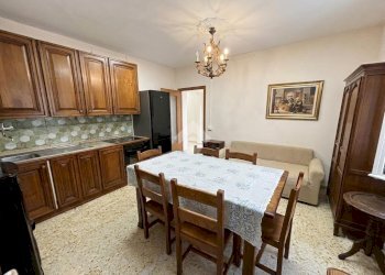 Four-room apartment Via Valtermina, Traversetolo - photo 2