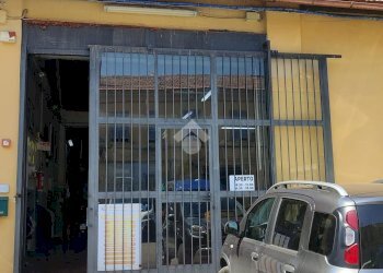 Warehouse Via faliero vezzani, Genova (neighborhood Certosa) - photo 26