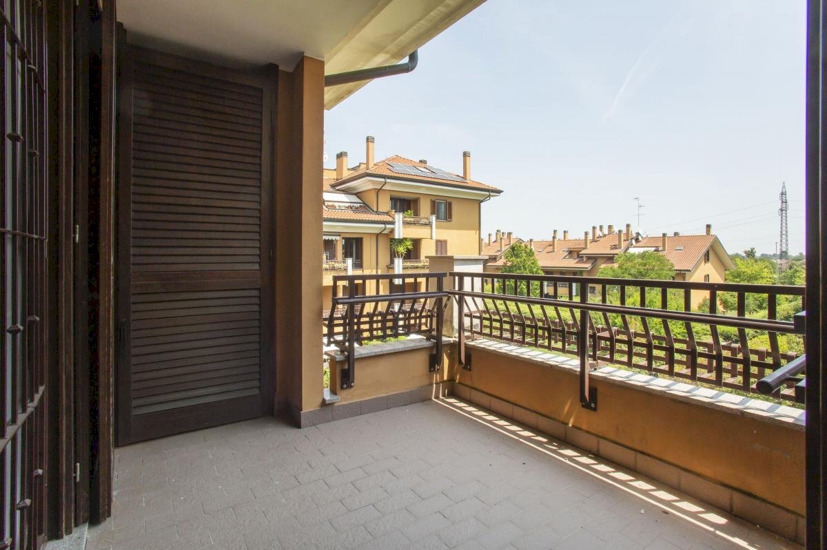 Two-room apartment Peschiera Borromeo - photo 3