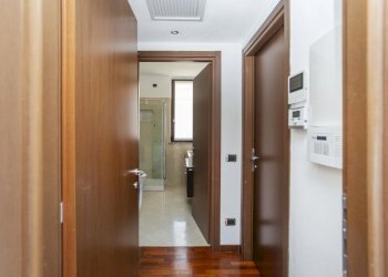 Two-room apartment Peschiera Borromeo - photo 9