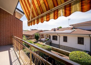 Villa La Loggia via Bellini 27, La Loggia - photo 48