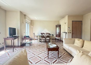 Four-room apartment Via Piero Bottoni, Milano (neighborhood Vigentino) - photo 3