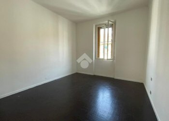 Four-room apartment Via Ercole Ferrario, Milano (neighborhood Washington) - photo 13