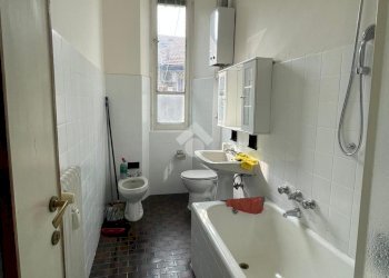 Four-room apartment Via Ercole Ferrario, Milano (neighborhood Washington) - photo 15