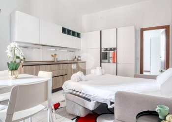 Two-room apartment Via Pietro Borsieri, Milano (neighborhood Isola) - photo 3