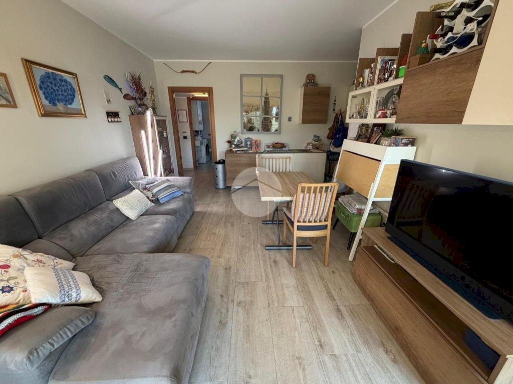 Three-room apartment Via Ettore Ponti, Milano (neighborhood Barona) - photo 2