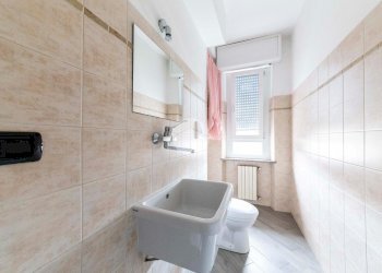 Three-room apartment Via Chiari, Milano - photo 22