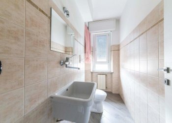 Three-room apartment Via Chiari, Milano - photo 23
