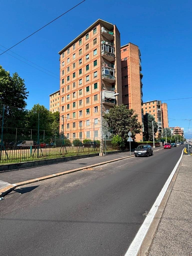 Quadrilocale Via Chiesa della Salute, Torino (zona Borgo Vittoria) - foto 2