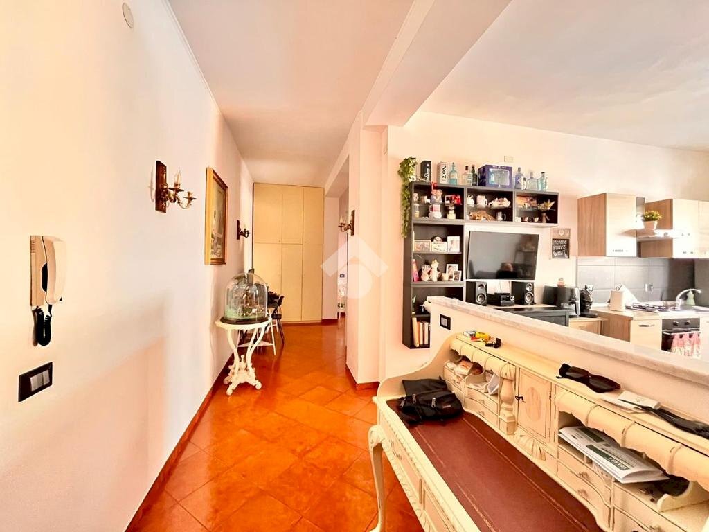 Three-room apartment Via Gio Batta Valle, La Spezia (neighborhood Ospedale) - photo 3