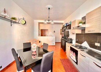 Three-room apartment Via Gio Batta Valle, La Spezia (neighborhood Ospedale) - photo 1