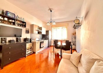 Three-room apartment Via Gio Batta Valle, La Spezia (neighborhood Ospedale) - photo 4
