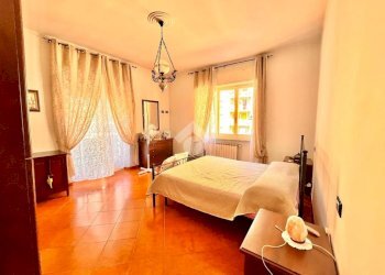 Three-room apartment Via Gio Batta Valle, La Spezia (neighborhood Ospedale) - photo 8
