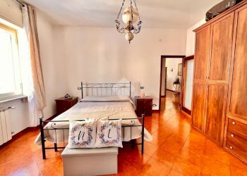 Three-room apartment Via Gio Batta Valle, La Spezia (neighborhood Ospedale) - photo 10