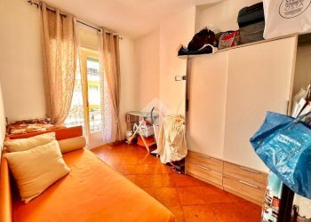 Three-room apartment Via Gio Batta Valle, La Spezia (neighborhood Ospedale) - photo 16