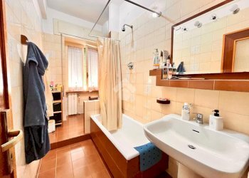 Three-room apartment Via Gio Batta Valle, La Spezia (neighborhood Ospedale) - photo 19