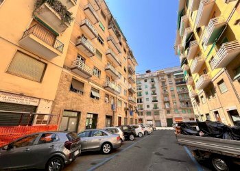 Three-room apartment Via Gio Batta Valle, La Spezia (neighborhood Ospedale) - photo 22