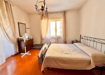 Three-room apartment Via Gio Batta Valle, La Spezia (neighborhood Ospedale) - photo 30