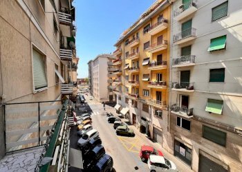 Three-room apartment Via Gio Batta Valle, La Spezia (neighborhood Ospedale) - photo 32