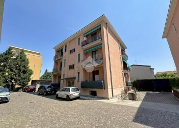Two-room apartment Via Monte Grappa, Carugate - photo 2