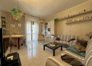 Two-room apartment Via Monte Grappa, Carugate - photo 3