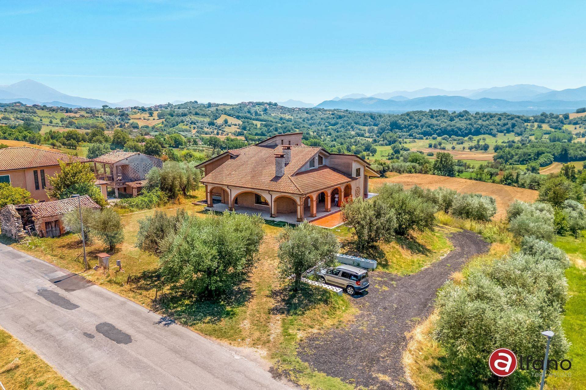 Foto 1 - Villa Via Girate
 
4, Ripi - photo 1