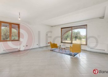 Foto 2 - Villa Via Girate
 
4, Ripi - photo 2