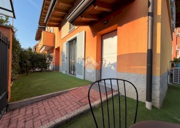 Terraced Villa Via Sant'Antonio, Pessano con Bornago - photo 1
