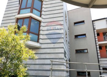 Edificio all\'aperto - Ufficio Corso XXV Aprile
1, Gallarate - foto 4
