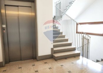 Scale - Ufficio Corso XXV Aprile
1, Gallarate - foto 5