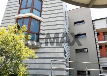 Edificio all\'aperto - Box Corso XXV Aprile
 
snc, Gallarate - photo 3