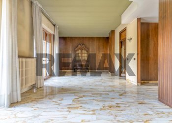 Hall / corridoio - Independent house VIA PADOVA
 
2, Rho - photo 2