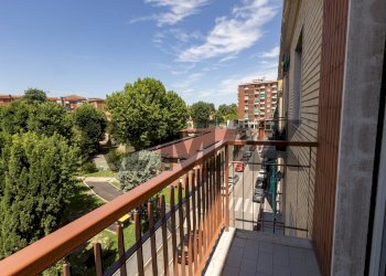 Balcone - Bilocale Via Dei Gigli
 
7, Corsico - foto 7