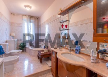 Bagno - Appartamento Via Tenente Cataldo
 
7, Caltagirone - foto 6