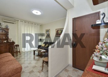Soggiorno - Four-room apartment Via Vittorio Emanuele
 
328, Aci Catena - photo 12