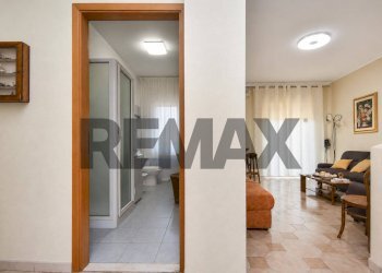 Hall / corridoio - Four-room apartment Via Vittorio Emanuele
 
328, Aci Catena - photo 16