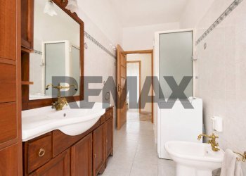 Bagno - Four-room apartment Via Vittorio Emanuele
 
328, Aci Catena - photo 17