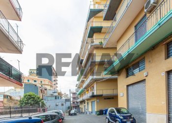 Edificio all\'aperto - Quadrilocale Via Vincenzo Bellini
 
43, Acireale - foto 5